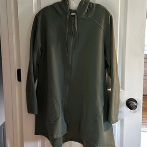 LOGO BY LORI GOLDSTEIN